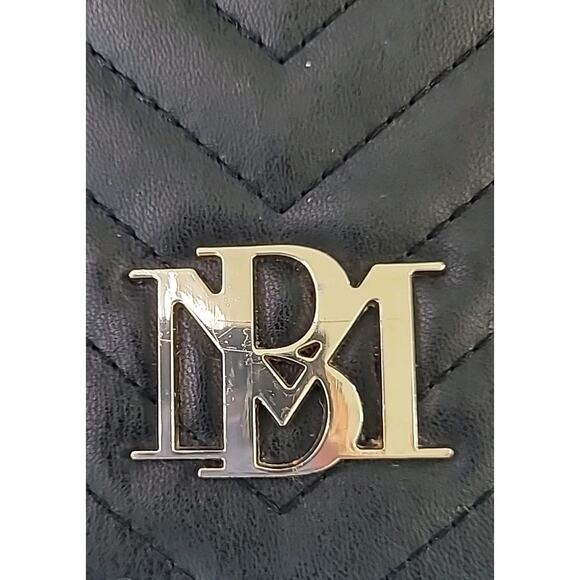 Badgley Mischka Quilted Mini Crossbody – Black/Gold Logo 9x6 - Picture 5 of 10